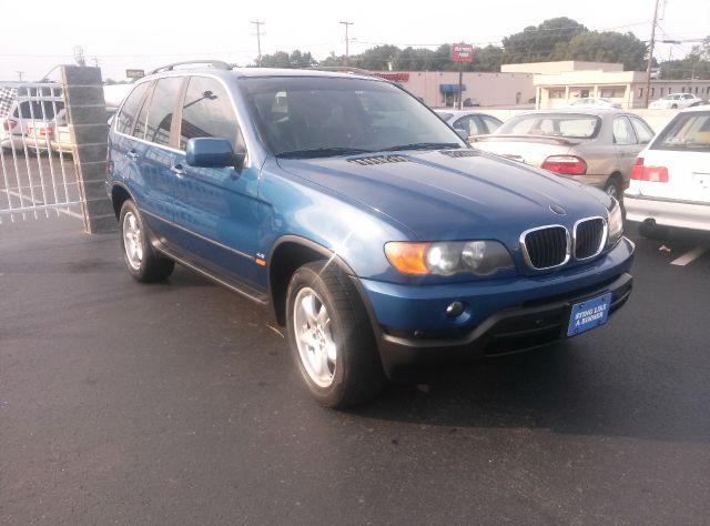 2003 BMW X5 Luxury 4WD