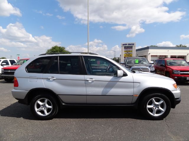 2003 BMW X5 Lightning