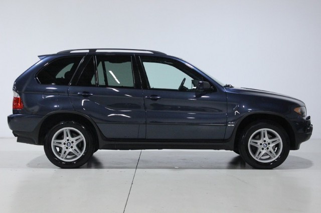 2004 BMW X5 Luxury 4WD