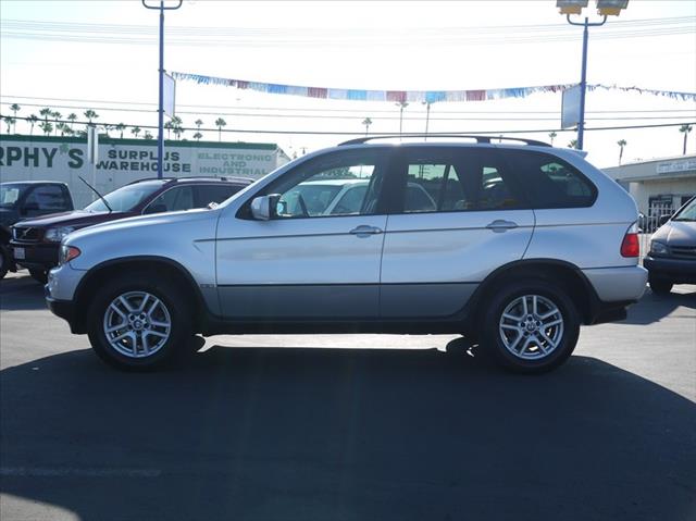 2004 BMW X5 Lightning