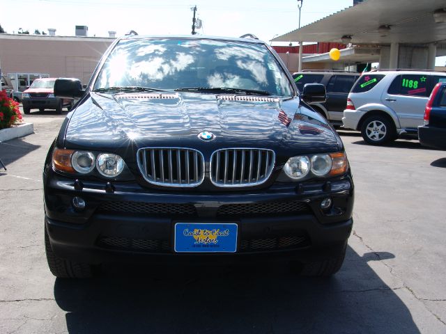 2004 BMW X5 Luxury 4WD