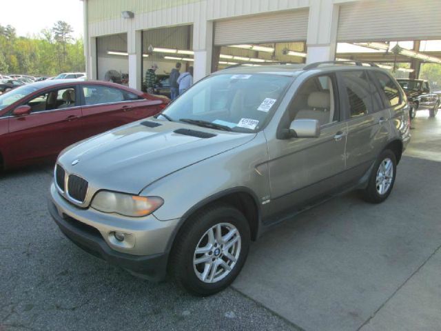 2004 BMW X5 Lightning