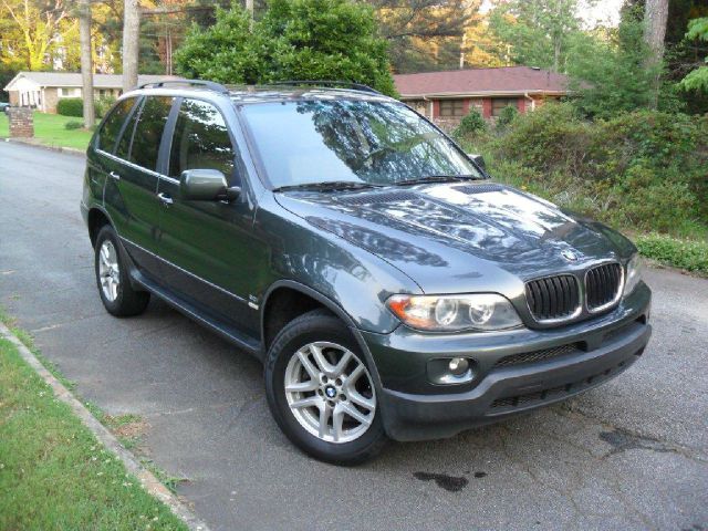 2004 BMW X5 Lightning