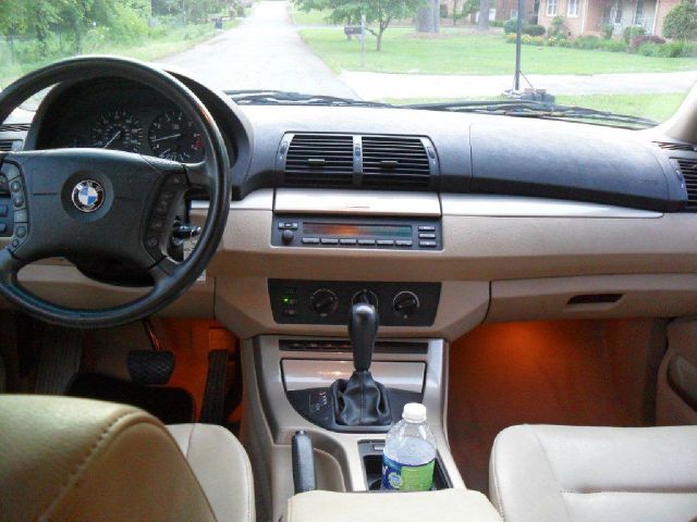 2004 BMW X5 Lightning