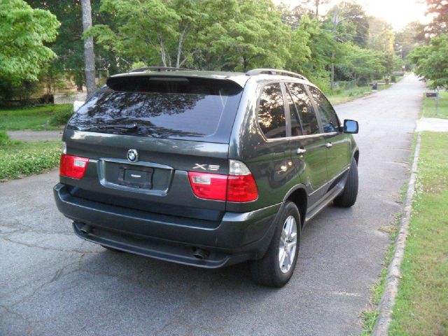 2004 BMW X5 Lightning