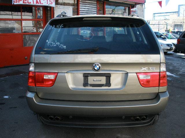 2004 BMW X5 Luxury 4WD