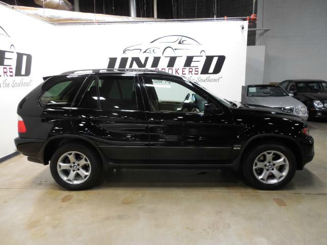 2004 BMW X5 Lightning