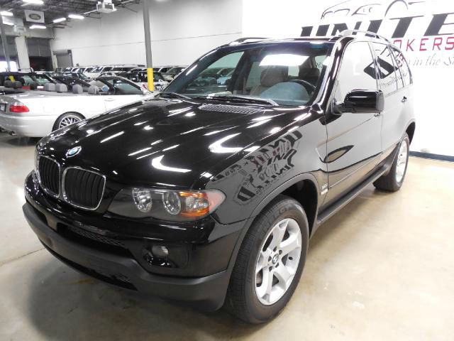 2004 BMW X5 Lightning