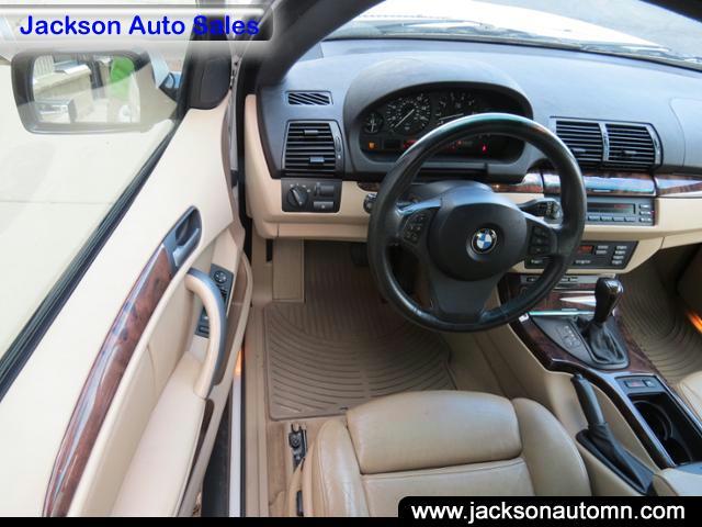 2004 BMW X5 Lightning