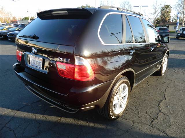 2004 BMW X5 Luxury 4WD