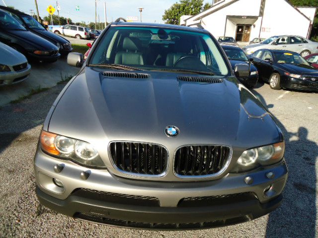 2004 BMW X5 Lightning