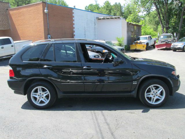 2004 BMW X5 Luxury 4WD