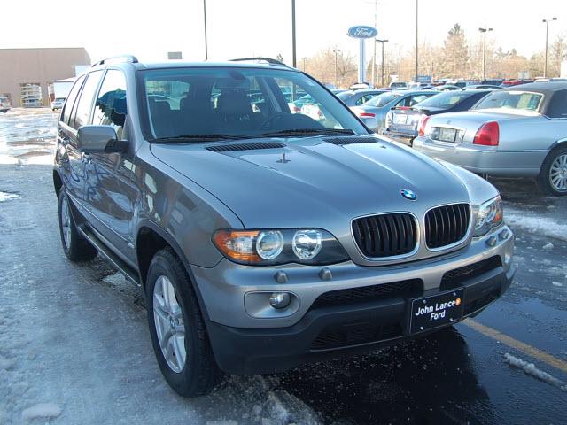 2004 BMW X5 Lightning