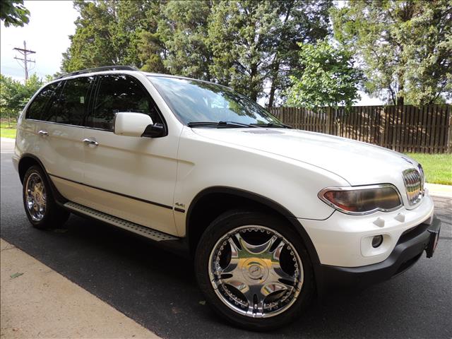 2004 BMW X5 Luxury 4WD