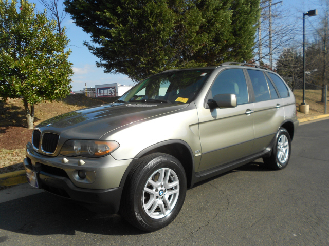 2004 BMW X5 Lightning