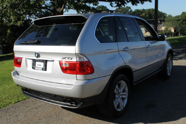 2005 BMW X5 Luxury 4WD