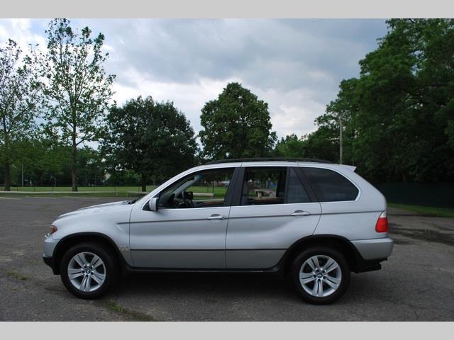 2005 BMW X5 Luxury 4WD