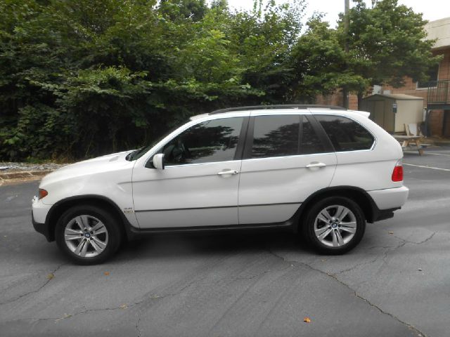 2005 BMW X5 Luxury 4WD