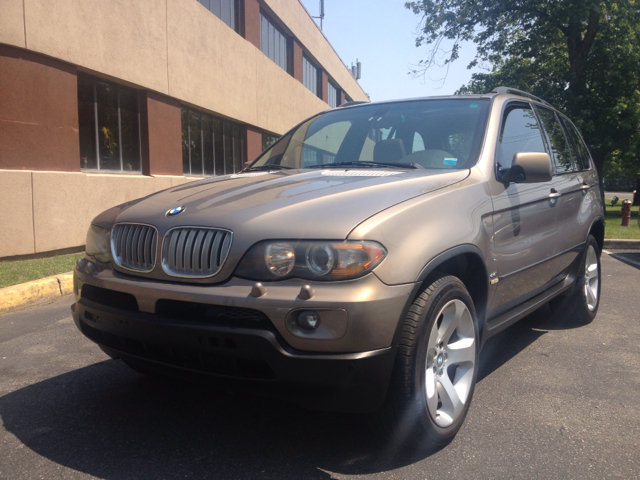 2005 BMW X5 Luxury 4WD