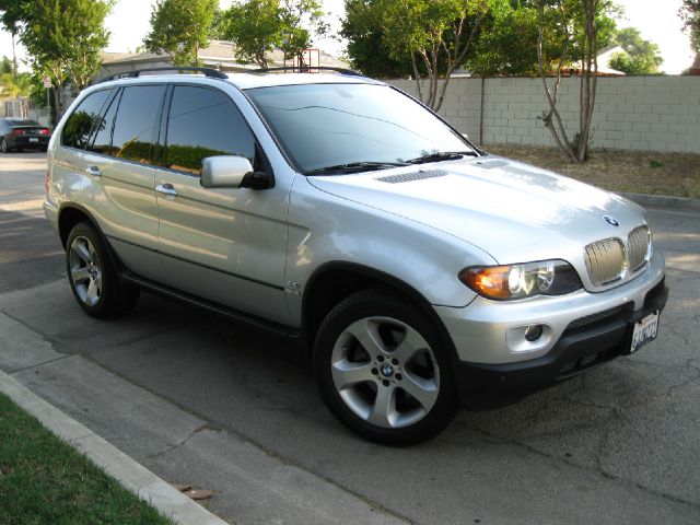 2005 BMW X5 Luxury 4WD