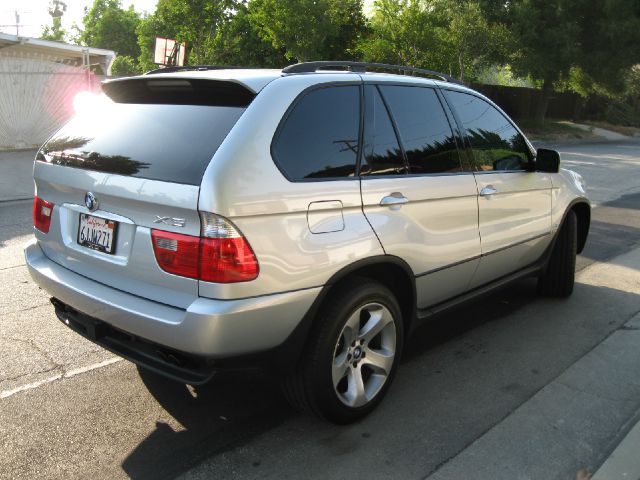 2005 BMW X5 Luxury 4WD