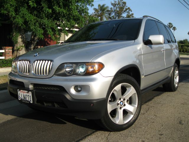 2005 BMW X5 Luxury 4WD