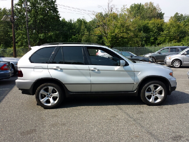 2005 BMW X5 Luxury 4WD