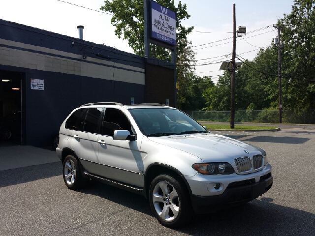 2005 BMW X5 Luxury 4WD