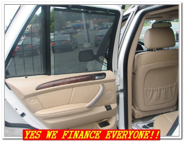 2005 BMW X5 Luxury 4WD