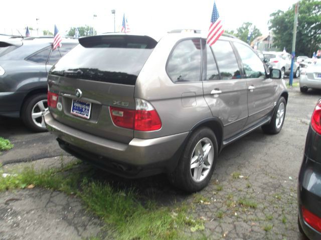 2005 BMW X5 Luxury 4WD