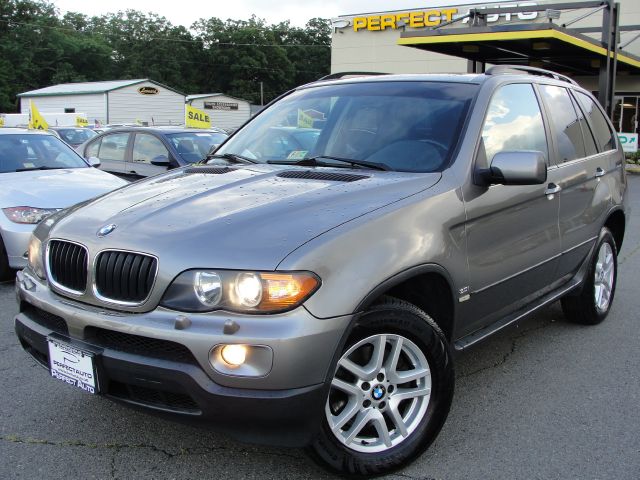 2006 BMW X5 Lightning