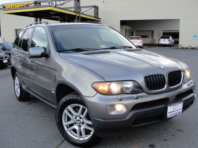 2006 BMW X5 Lightning