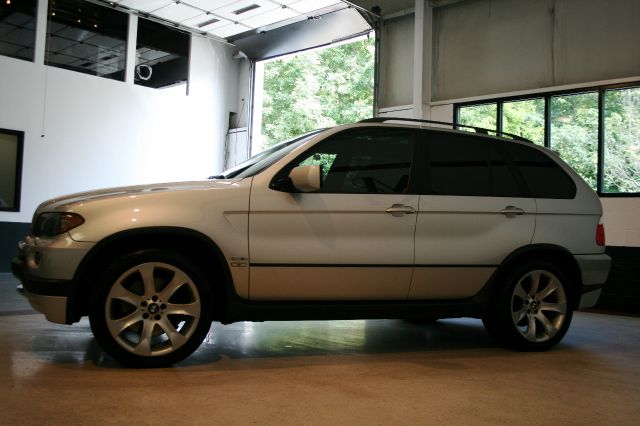 2006 BMW X5 SR5 4X4 TRD OFF ROAD