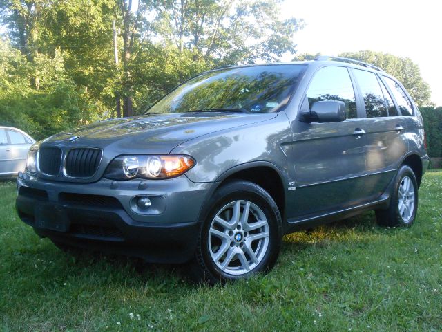 2006 BMW X5 Lightning