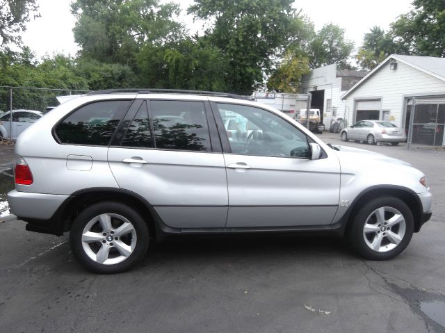 2006 BMW X5 Luxury 4WD