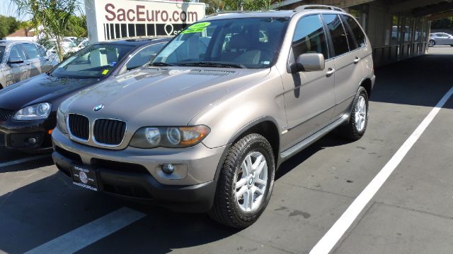 2006 BMW X5 Lightning