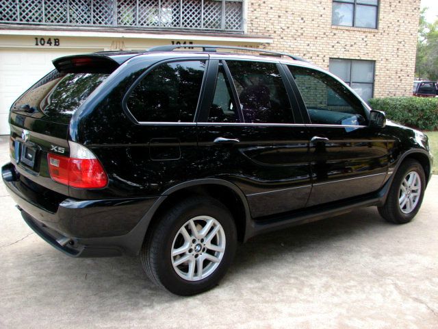 2006 BMW X5 Lightning