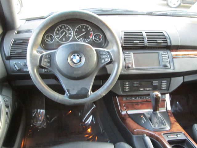 2006 BMW X5 Luxury 4WD