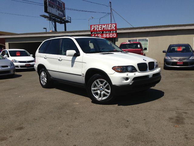 2006 BMW X5 Lightning