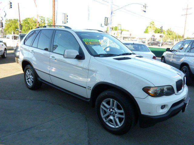 2006 BMW X5 Lightning