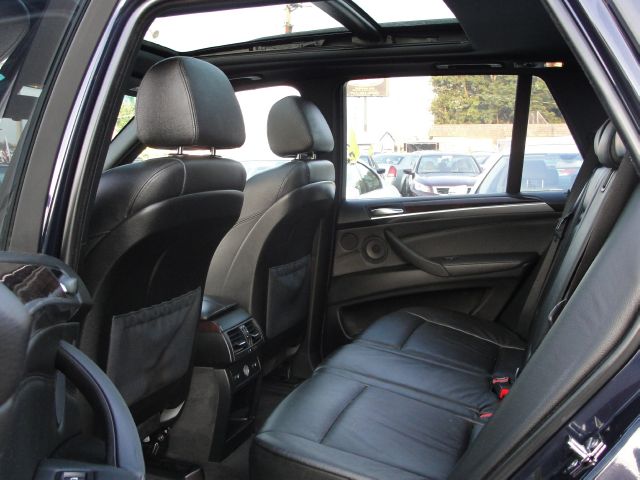 2007 BMW X5 4 DOOR CAB