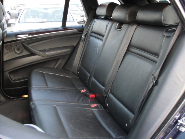 2007 BMW X5 4 DOOR CAB