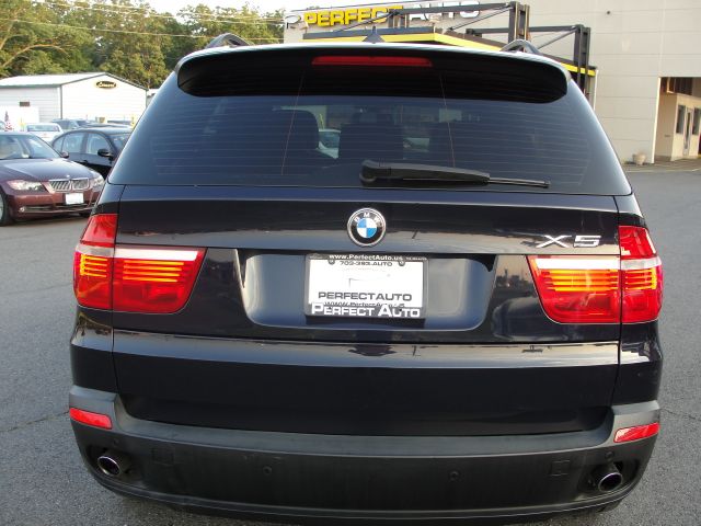 2007 BMW X5 4 DOOR CAB