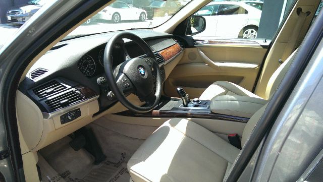 2007 BMW X5 4 DOOR CAB