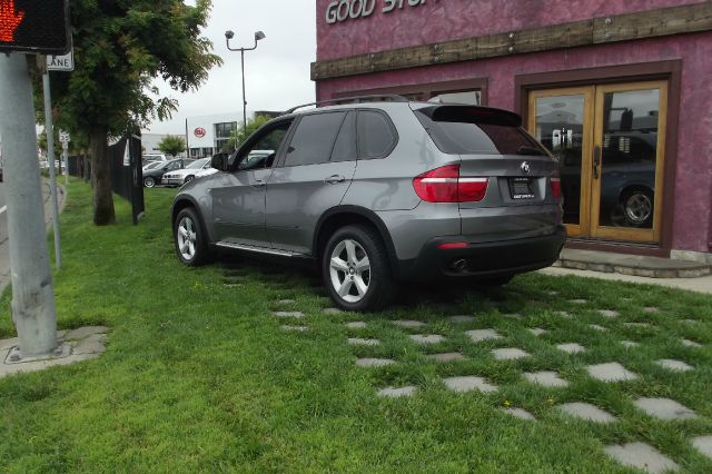 2007 BMW X5 4 DOOR CAB