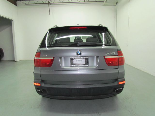 2007 BMW X5 1500 4dr Club Cab 4x4