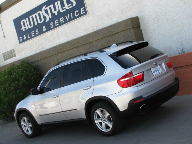 2007 BMW X5 1500 4dr Club Cab 4x4