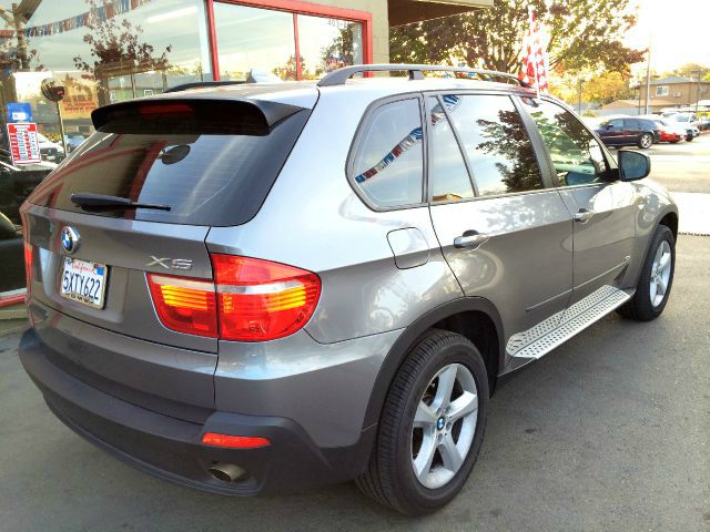 2007 BMW X5 4 DOOR CAB