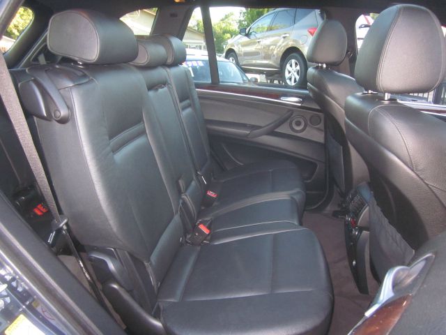 2007 BMW X5 4 DOOR CAB