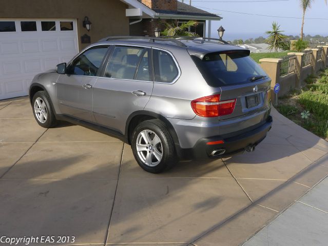 2007 BMW X5 1500 4dr Club Cab 4x4